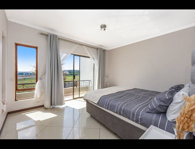 3 BEDROOM DUPLEX FOR SALE IN RIETVLEI RIDGE COUNTRY ESTATE